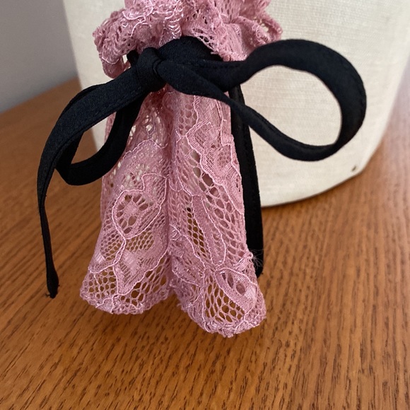 After Market rose coloured long sleeved lace blouse. Elastic at wrists. Size S - Picture 8 of 11